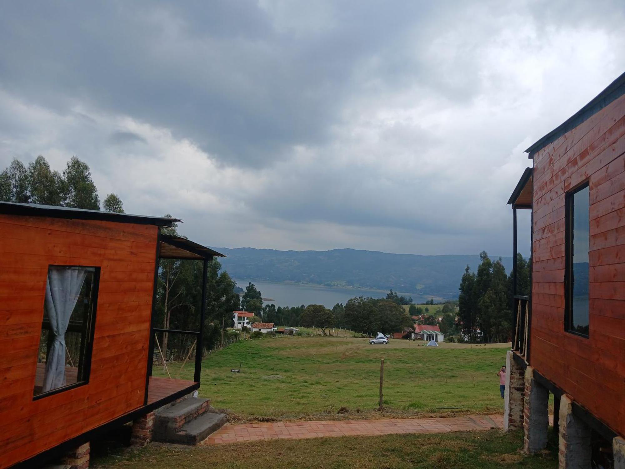 Cabanas Finca Las Acacias Гуатавита Экстерьер фото